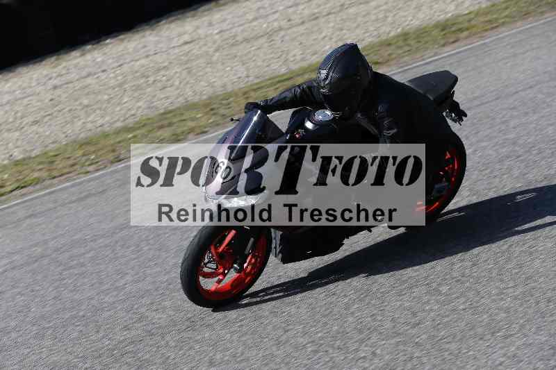 /01 02.04.2026 MAZ ADR/Gruppe gelb Gruppe gruen/60